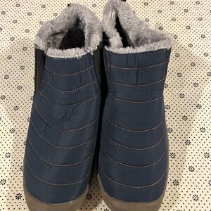 Men's Rubber Sole Blue Quilted Boots